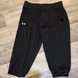 Under Armour Black Athletic Capris